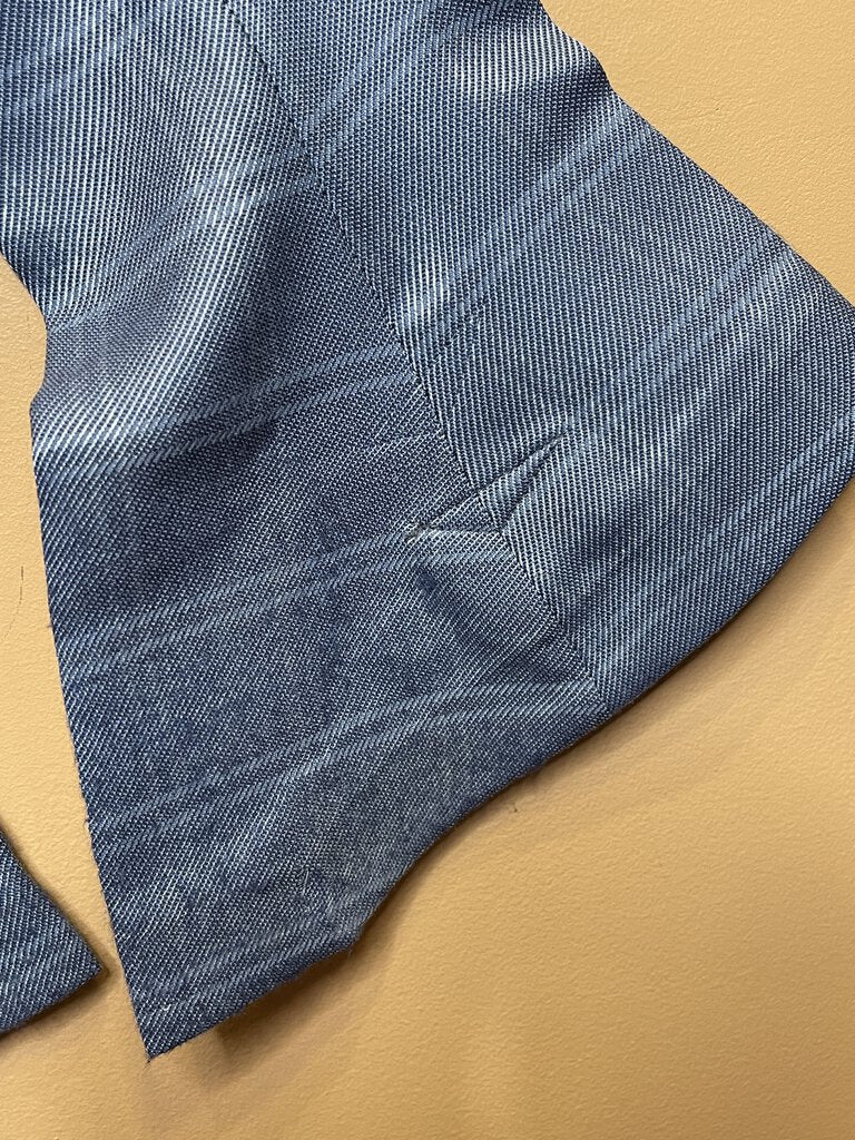 BLUE/GRAY WINDOWPANE BECKER BROTHERS DAY SUIT