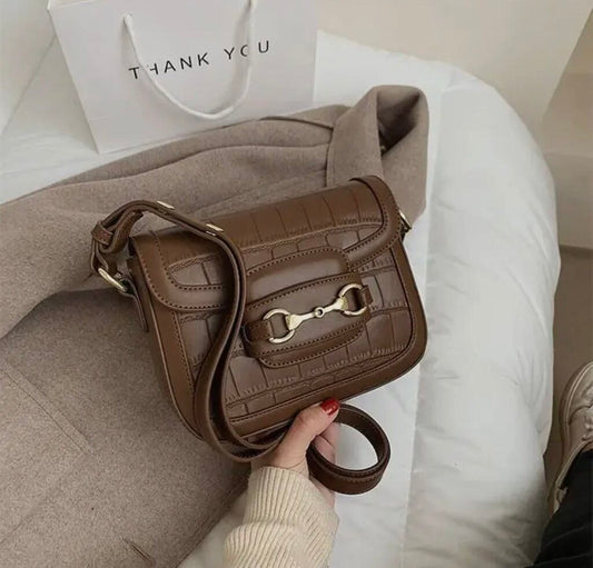 PURSE SNAFFLE BIT BROWN