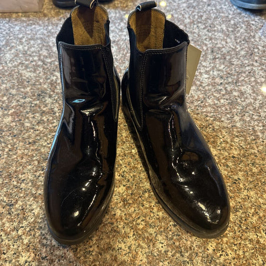 ARIAT PATENT BOOT BLACK SIZE 8.5
