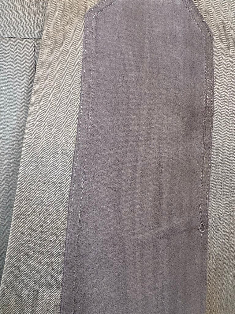 NAVY HERRINGBONE LE CHEVAL SUIT