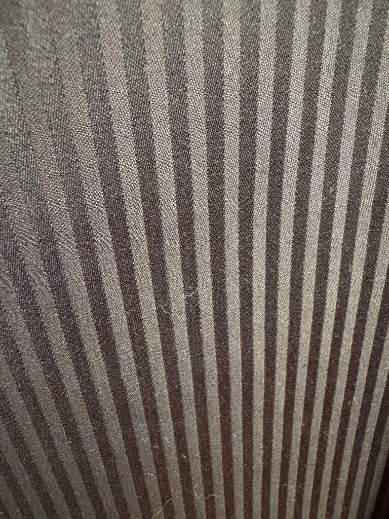 BLACK SHADOW STRIPE DAY SUIT