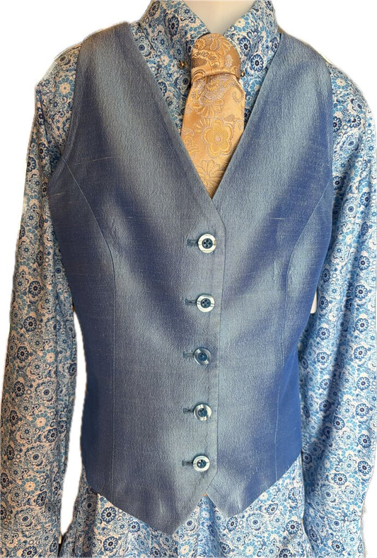 BLUE FLOWER BETTY BERDINE SHIRT