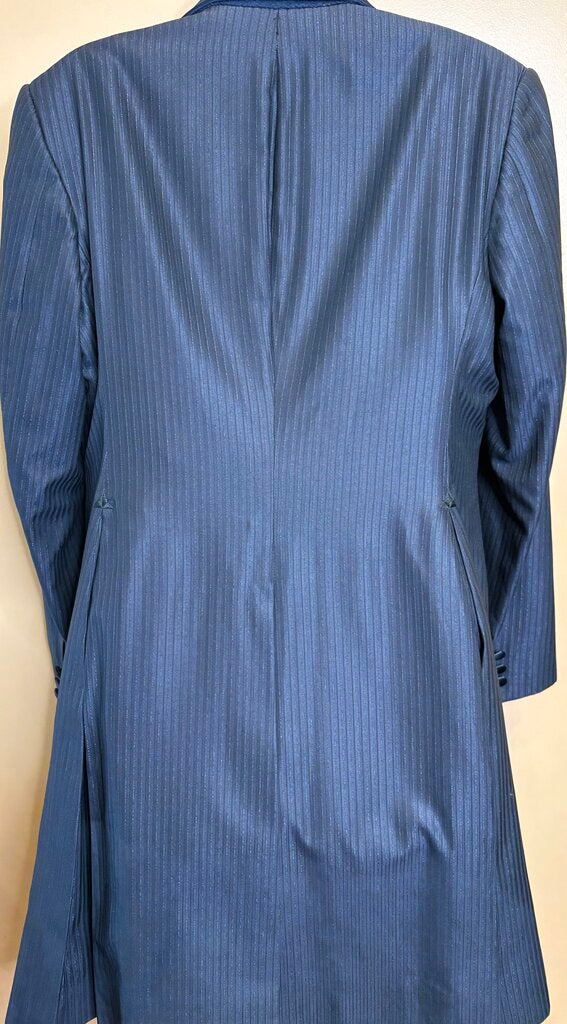 BLACK WITH METALLIC THREAD FORMAL DEREGNAUCOURT SUIT