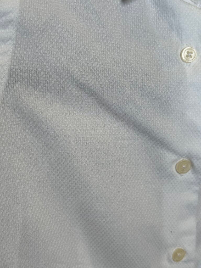 WHITE SHIRT CHARMS TAILOR