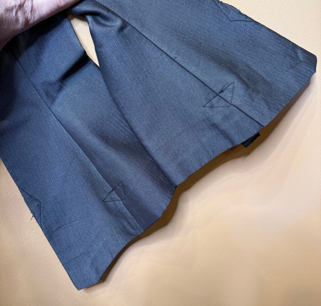 DEREG CHARCOAL GRAY DAY SUIT