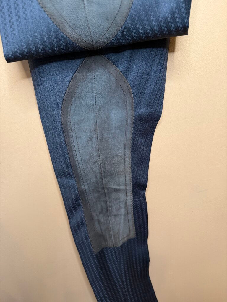 BECKER BROTHERS MEN GRAY DAY SUIT