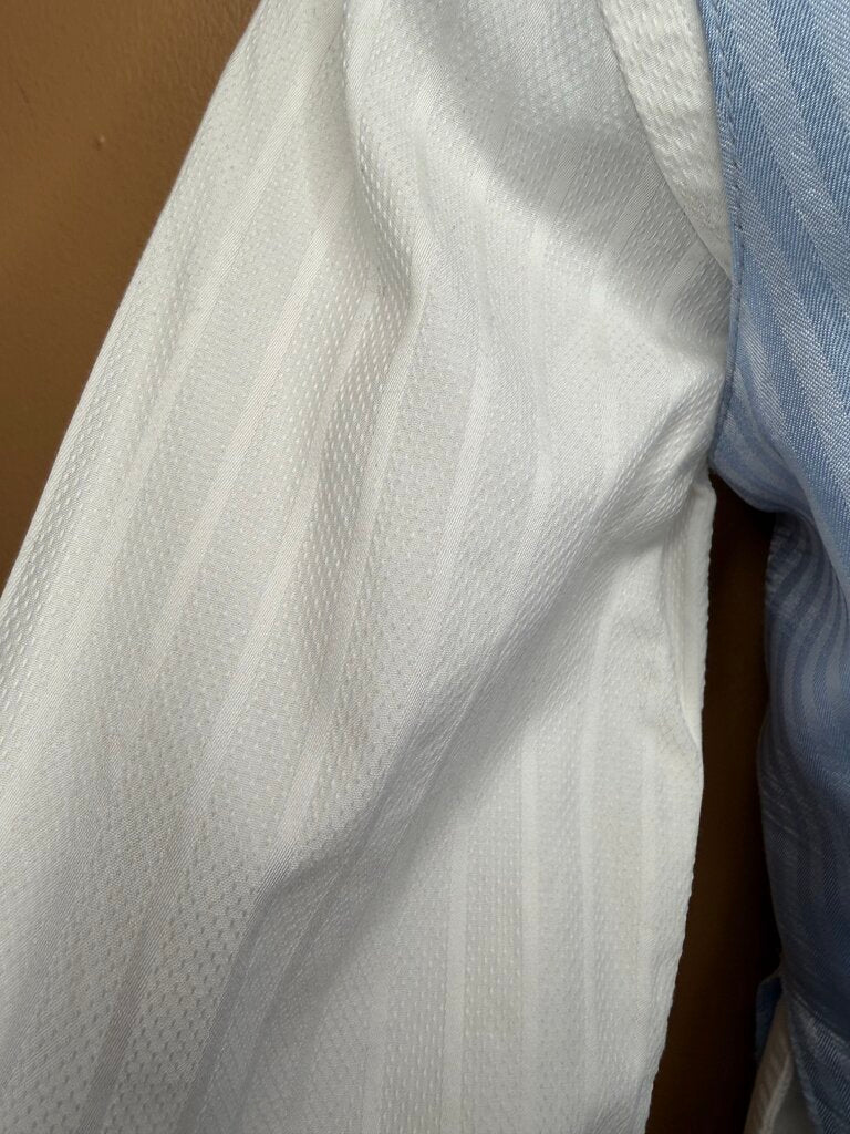 WHITE SHOW SEASONS SHIRT