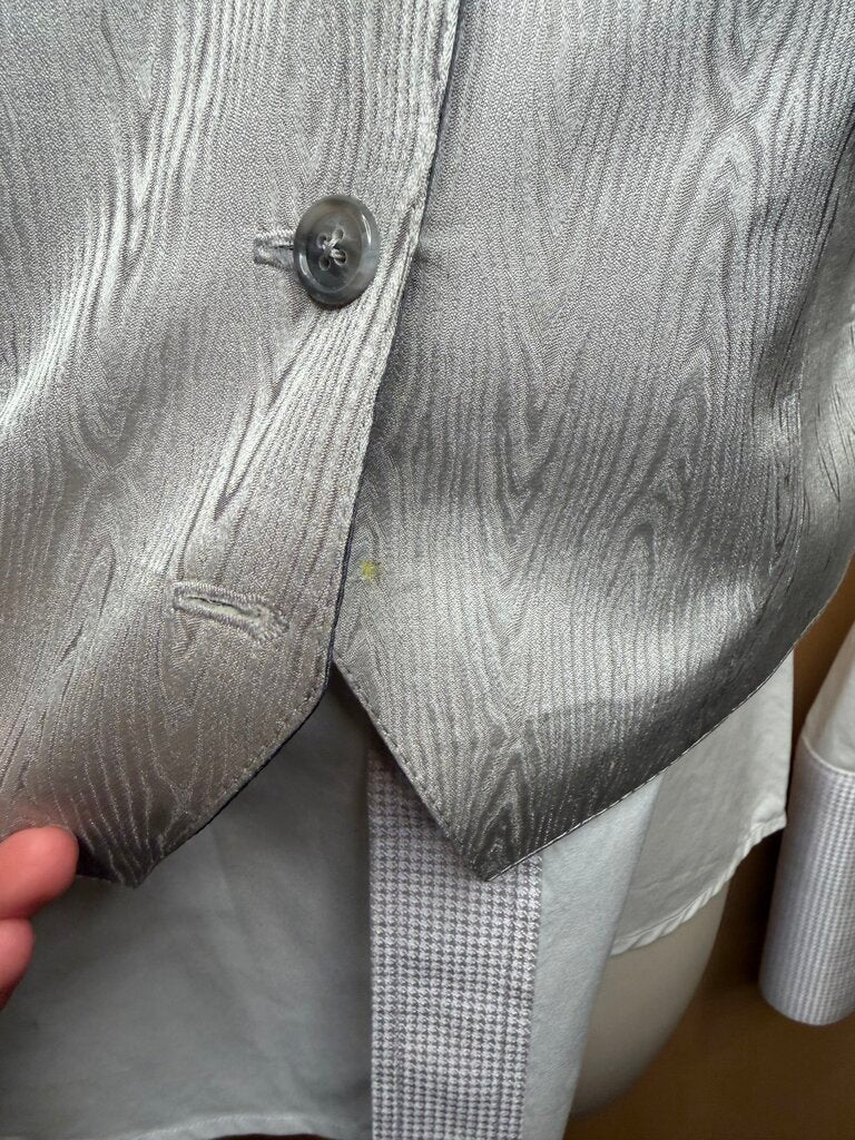 GRAY WOODGRAIN HAWKWOOD FORMAL VEST