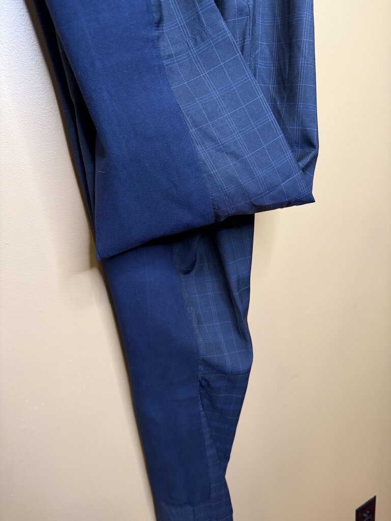 NAVY BLUE WINDOW PANNEL DAY SUIT