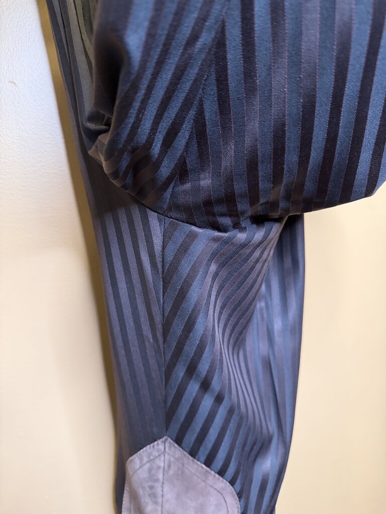 BECKER BROTHERS BROWN DAY SUIT
