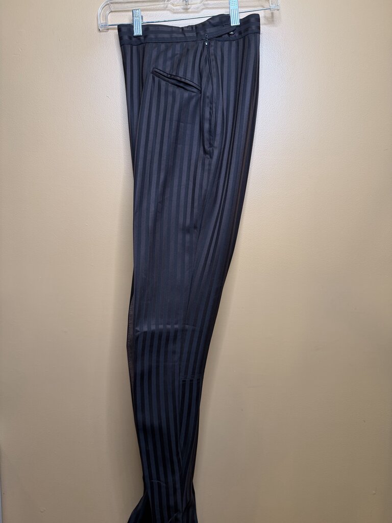 BECKER BROTHERS BROWN DAY SUIT