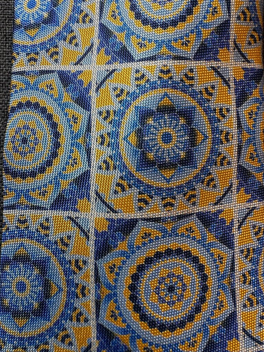 YELLOW AND ROYAL CIRCLE SQUARE PATTERN TIE