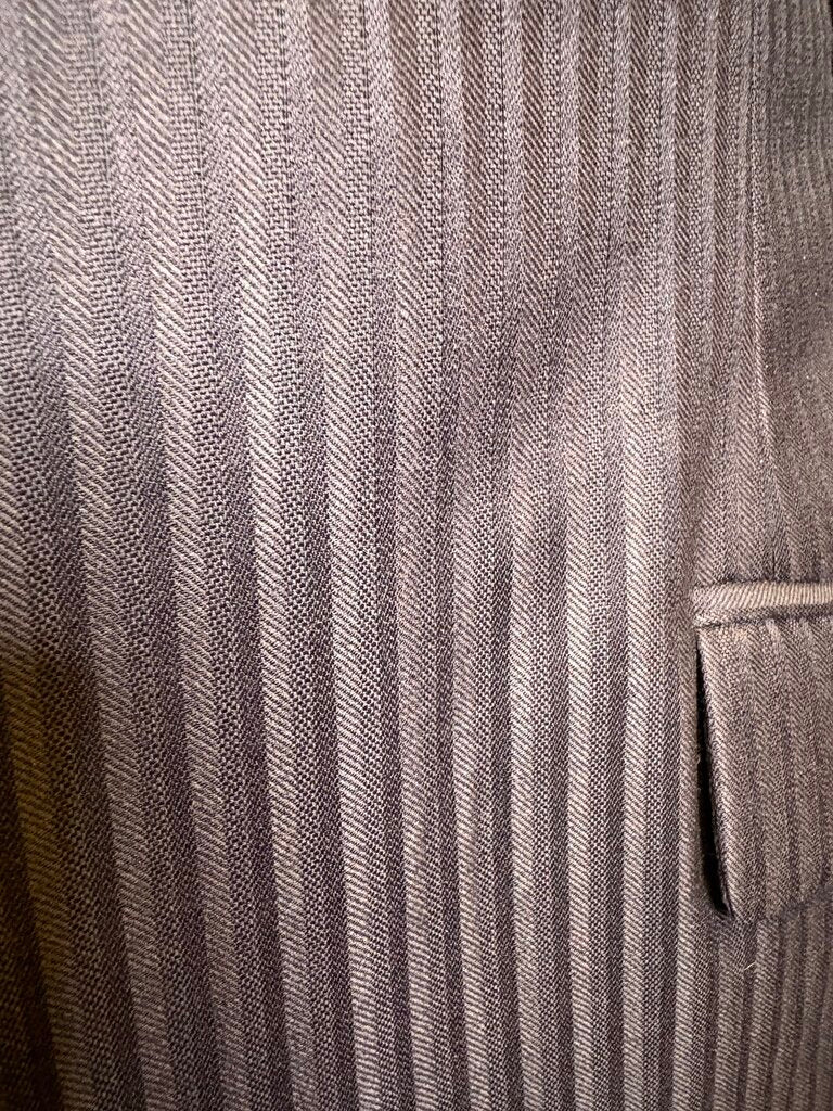 NAVY TONE ON TONE BBROS SUIT W/ 2 PAIR OF PANTS