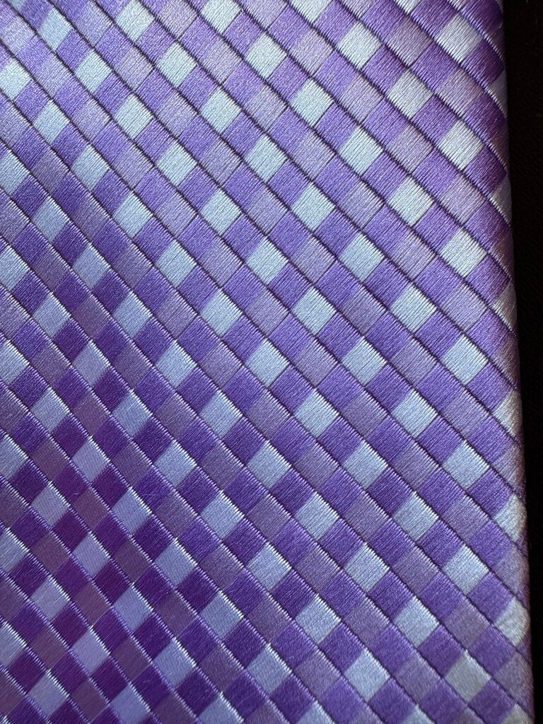 PURPLE SQUARE PATTERN TIE