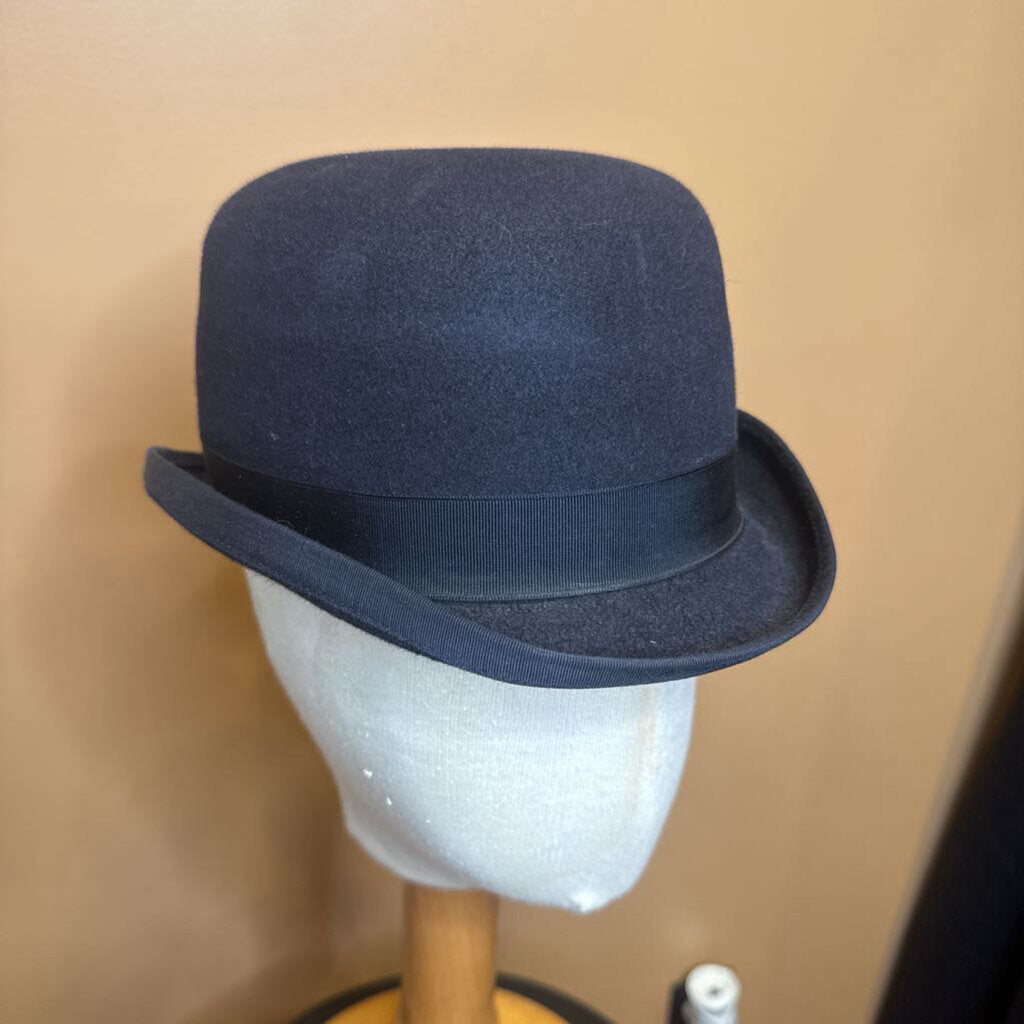 NAVY DEREGNAUCOURT DERBY SIZE 6 3/4