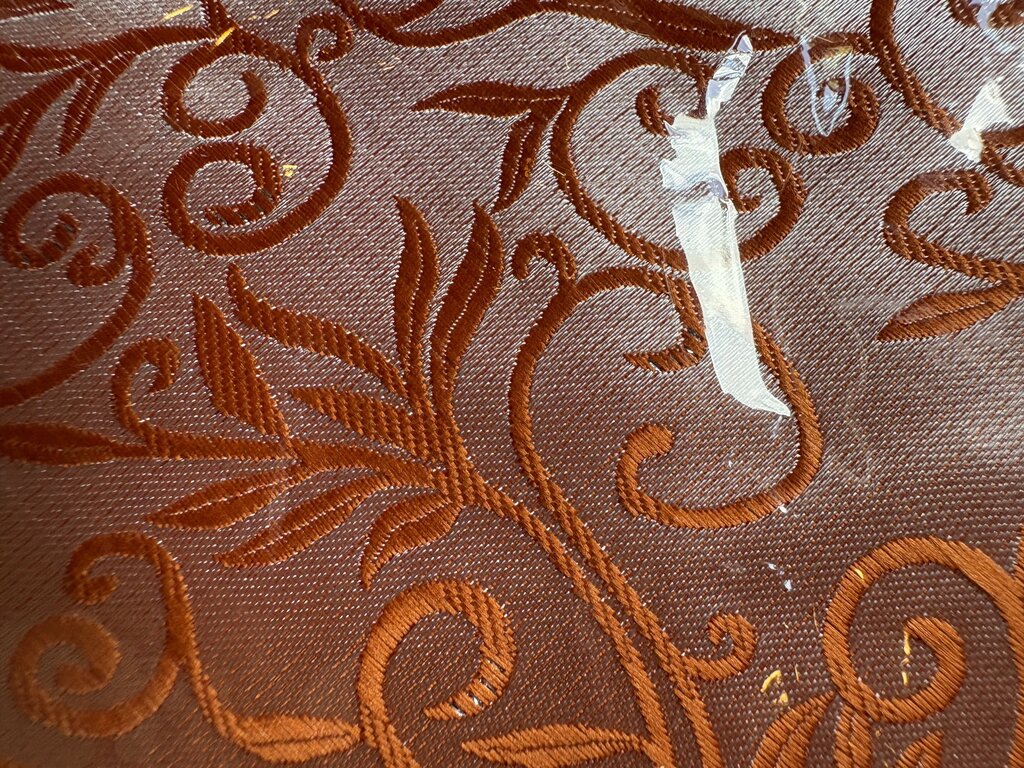 ORANGE SWIRLS TIE
