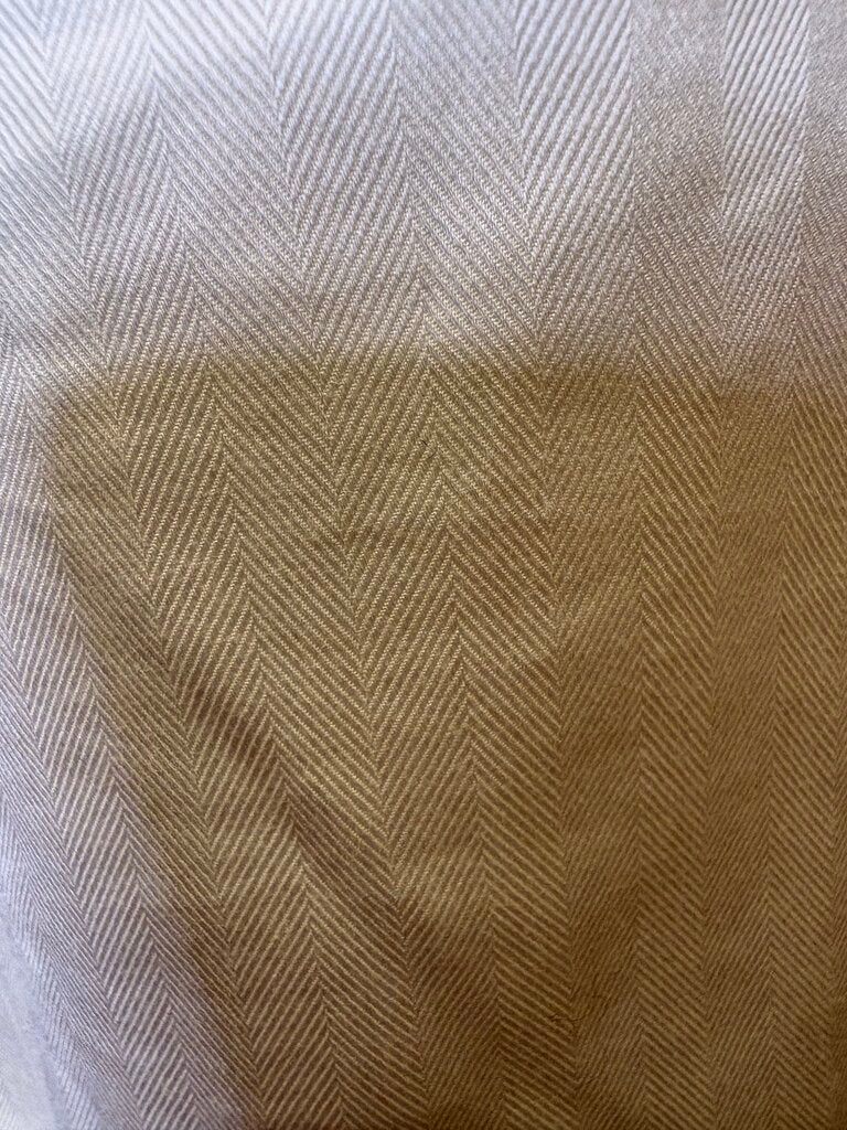 CREAM HERRINGBONE BETTY BERDINE SHIRT