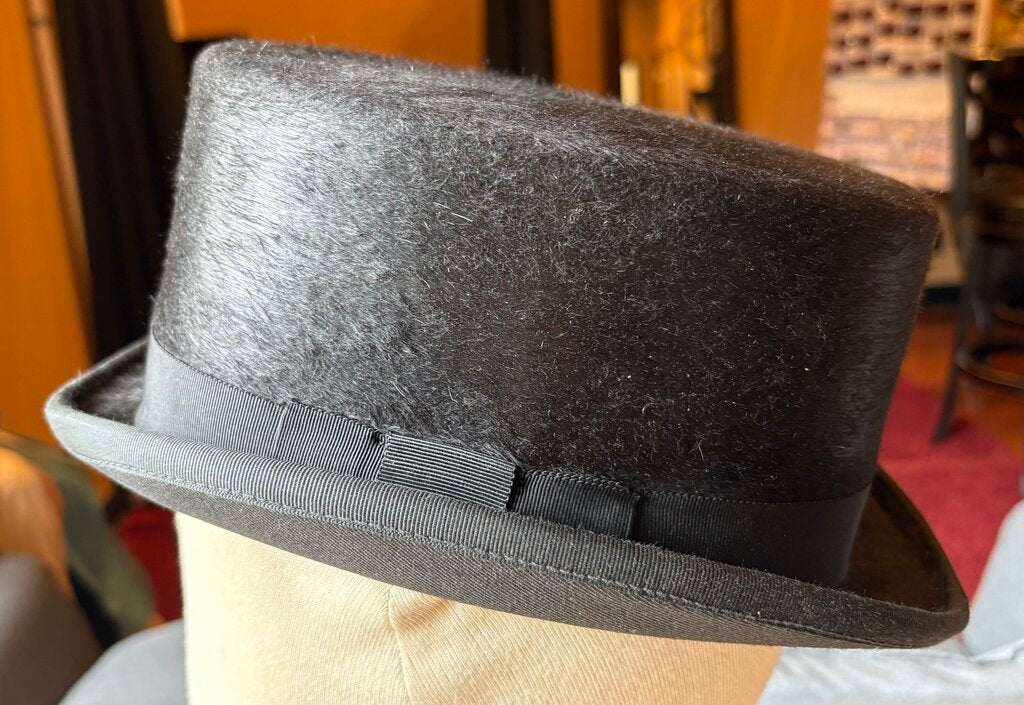 BLACK REED HILL TOP HAT 6 3/4