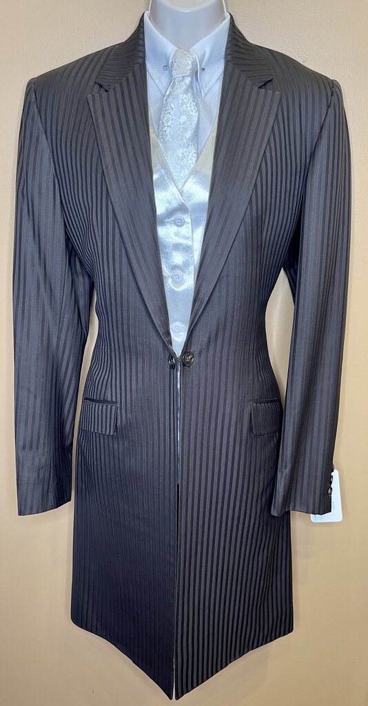 BROWN WITH BLUE SHADOW STRIPE DEREGNAUCOURT DAY SUIT