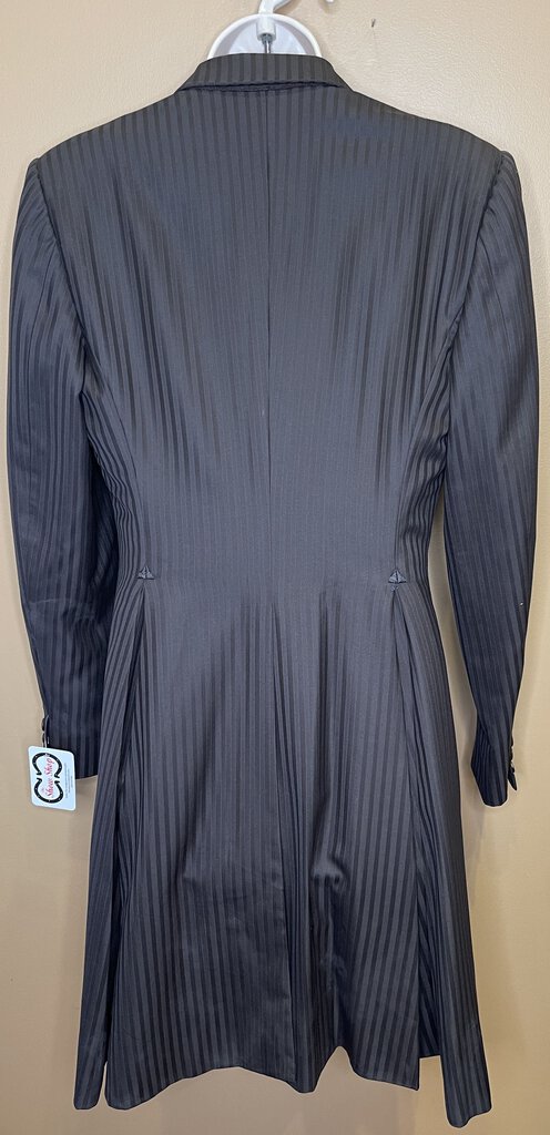 BROWN WITH BLUE SHADOW STRIPE DEREGNAUCOURT DAY SUIT