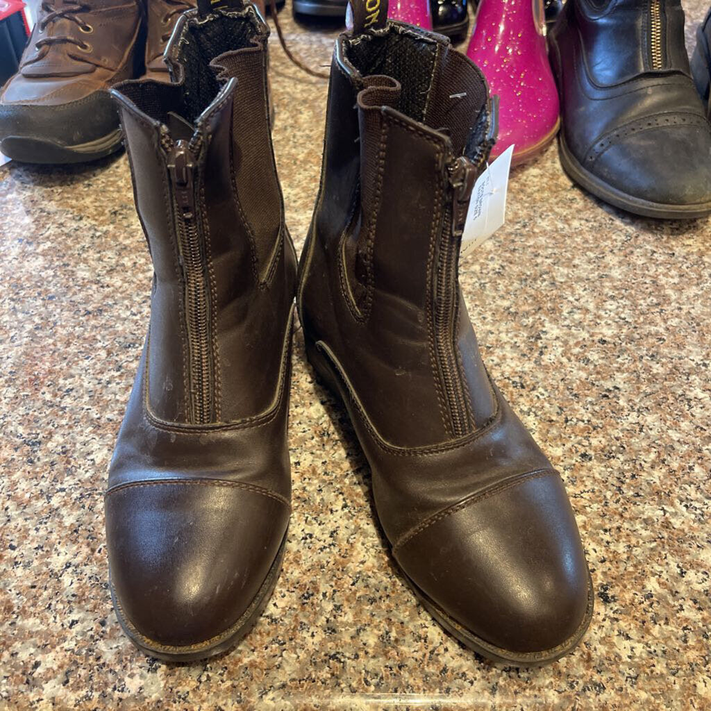 BOOTS BROWN SAXTON SIZE 5