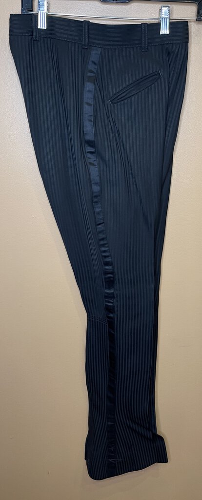 FORMAL BLACK SHADOW STRIPE WITH 2 PAIR OF JODS CM