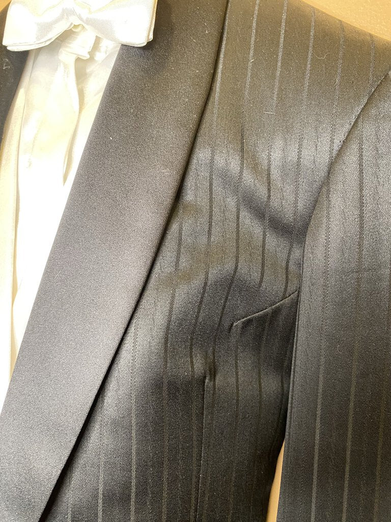 BLACK SHEEN TONE ON TONE STRIPE DEREGNAUCOURT FORMAL