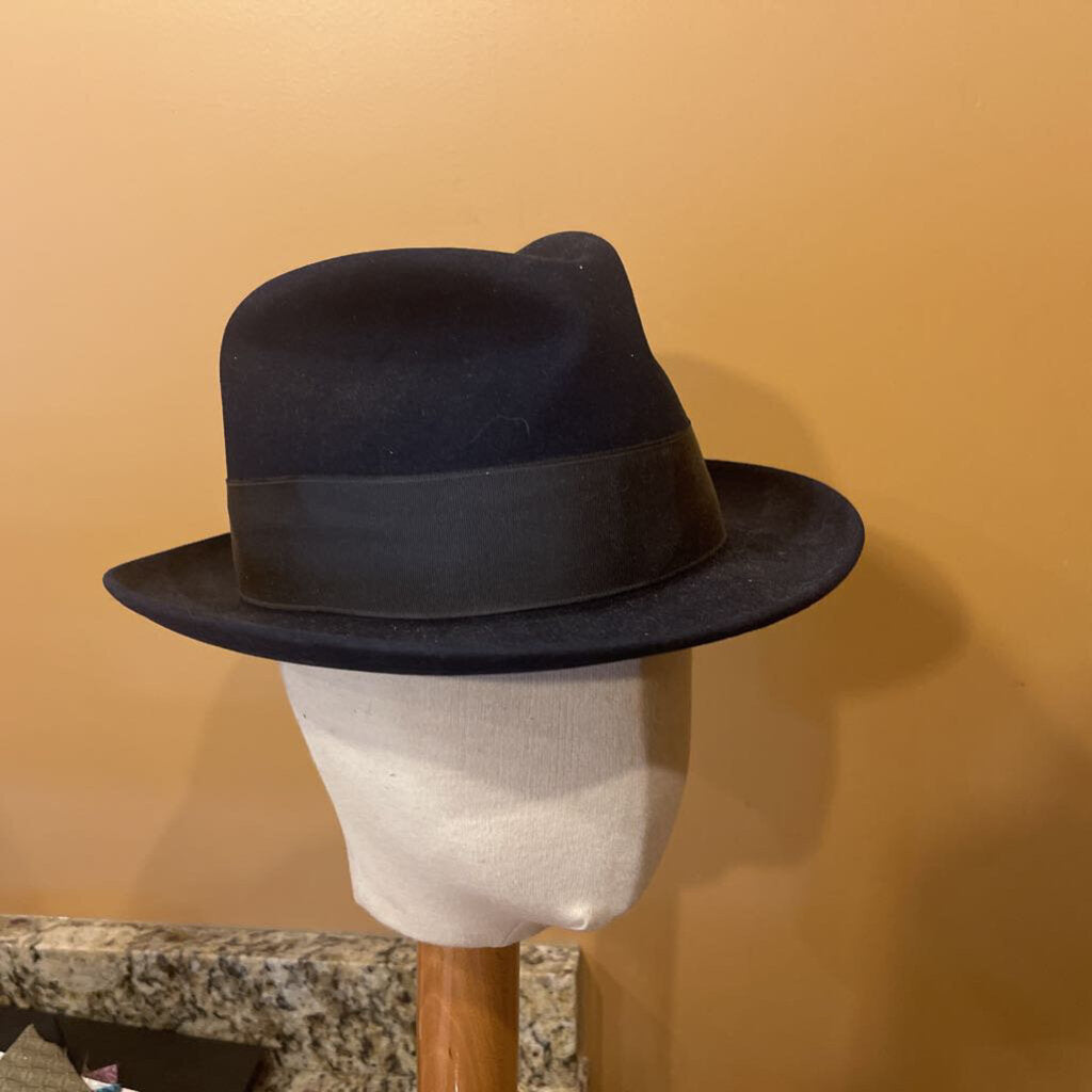 HAT MENS NAVY FELT 7